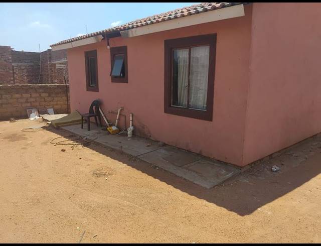 2 BEDROOM HOUSE FOR SALE IN HAMMANSKRAAL